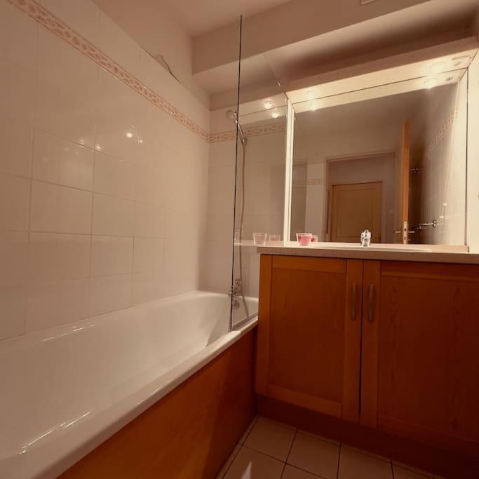 Apartament Le Nid D'Aran Bagnères-de-Luchon Zewnętrze zdjęcie