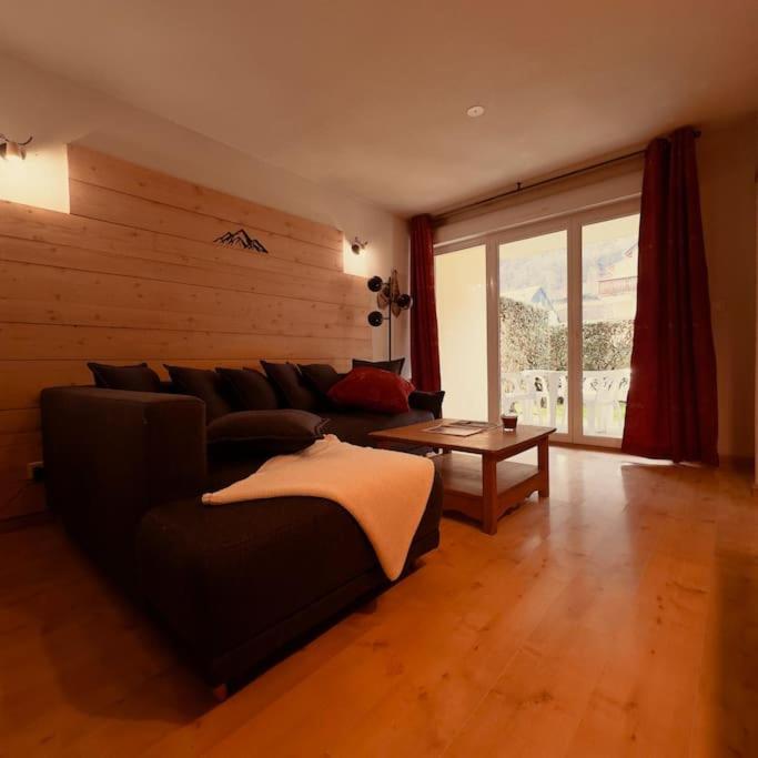 Apartament Le Nid D'Aran Bagnères-de-Luchon Zewnętrze zdjęcie